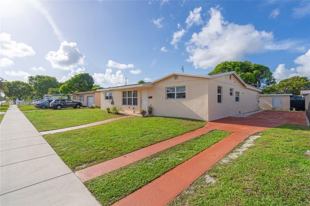 1420 NW 195th St, Miami Gardens, FL 33169