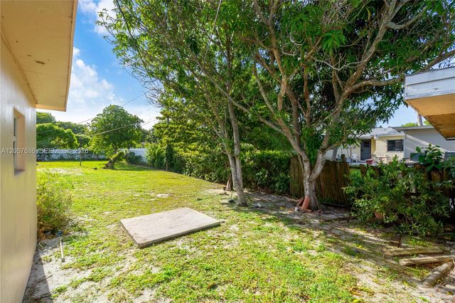 1420 NW 195th St, Miami Gardens, FL 33169