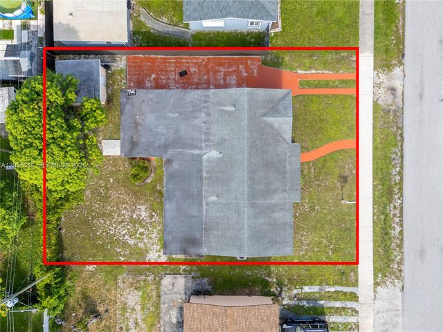1420 NW 195th St, Miami Gardens, FL 33169