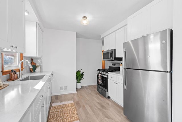 4409 W 89th Street, Bloomington, MN 55437