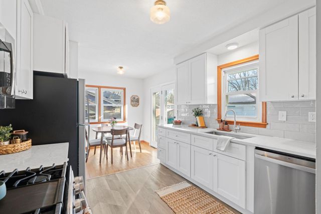 4409 W 89th Street, Bloomington, MN 55437