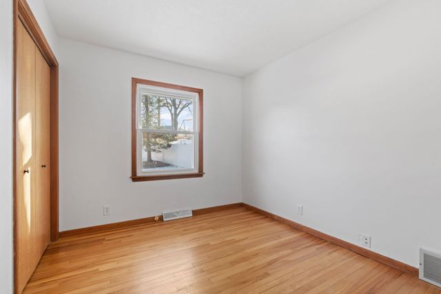 4409 W 89th Street, Bloomington, MN 55437