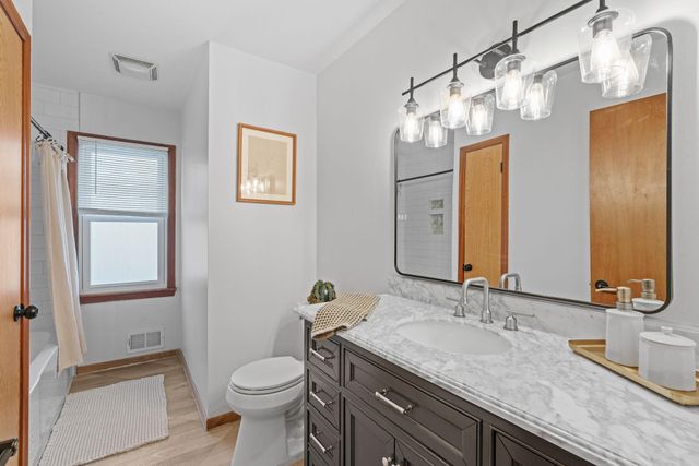 4409 W 89th Street, Bloomington, MN 55437