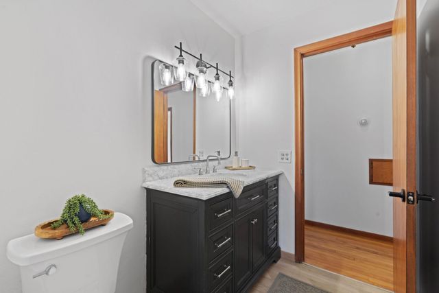 4409 W 89th Street, Bloomington, MN 55437