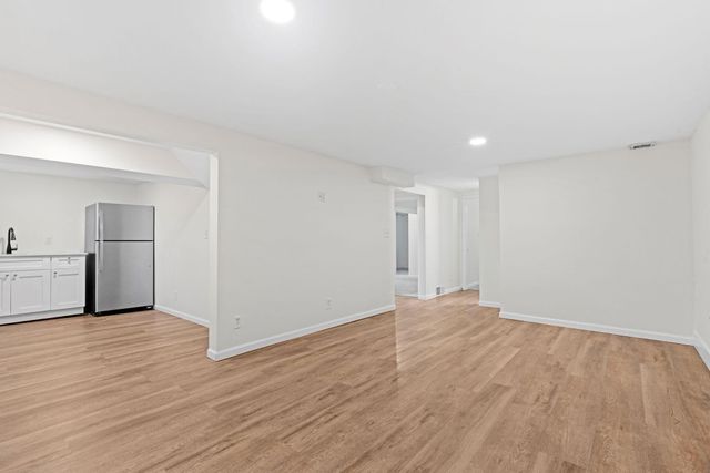 4409 W 89th Street, Bloomington, MN 55437