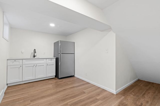 4409 W 89th Street, Bloomington, MN 55437