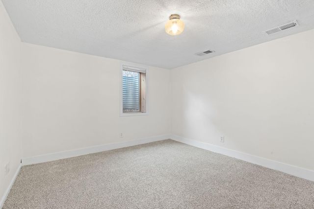 4409 W 89th Street, Bloomington, MN 55437