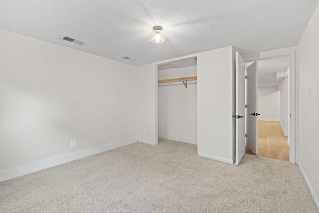 4409 W 89th Street, Bloomington, MN 55437