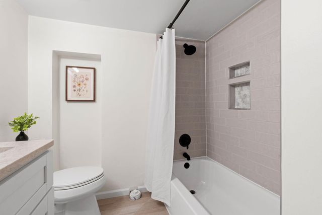 4409 W 89th Street, Bloomington, MN 55437