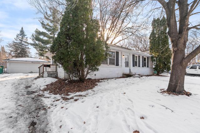 4409 W 89th Street, Bloomington, MN 55437