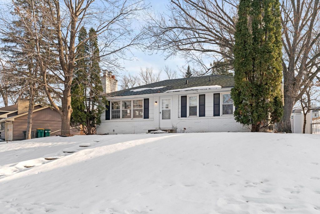 4409 W 89th Street, Bloomington, MN 55437