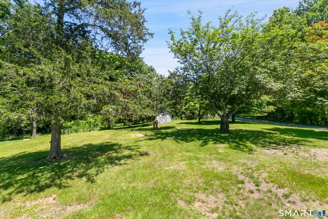 11 Bear Mountain Road, New Fairfield, CT 06812