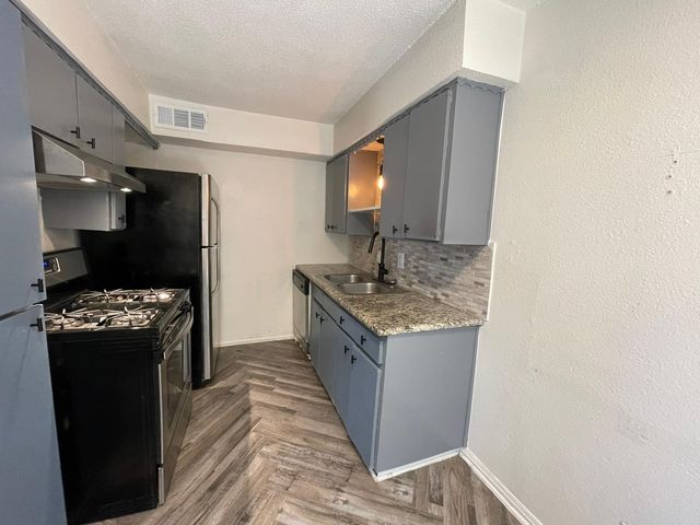 5317 Junius Street 103, Dallas, TX 75214