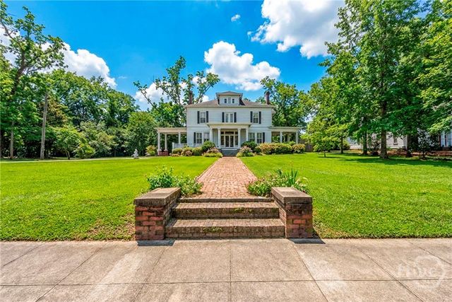 334 Heard Street, Elberton, GA 30635