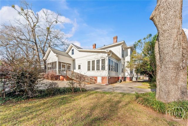 334 Heard Street, Elberton, GA 30635