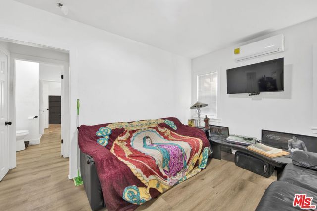 4124 W 64th Street, Inglewood, CA 90302