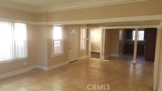 1060 Cherry, Long Beach, CA 90813