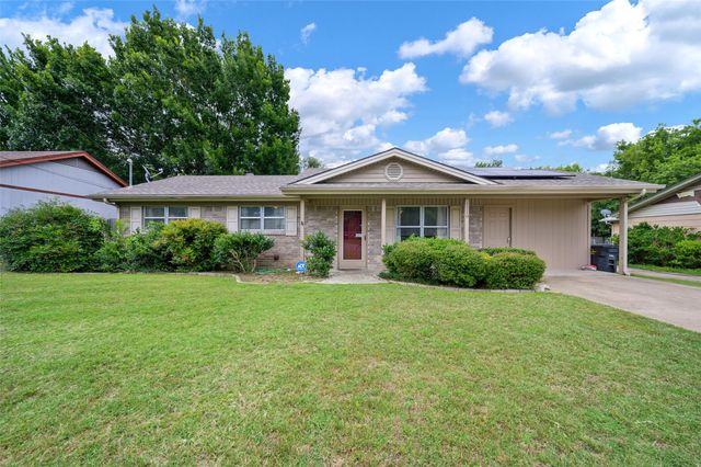 1119 Chester Street, Cleburne, TX 76033