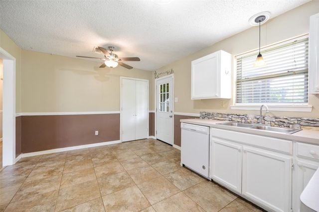 1119 Chester Street, Cleburne, TX 76033