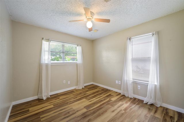 1119 Chester Street, Cleburne, TX 76033