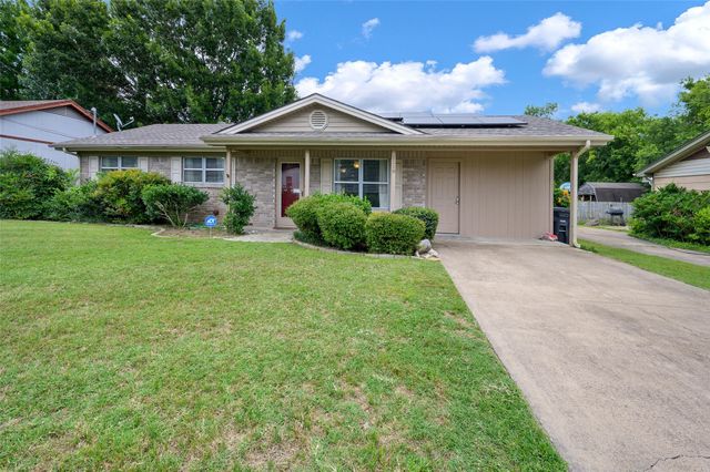 1119 Chester Street, Cleburne, TX 76033