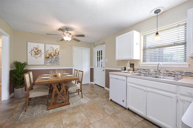 1119 Chester Street, Cleburne, TX 76033