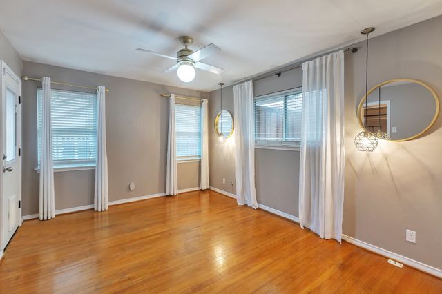 2905 Eric Lane, Farmers Branch, TX 75234