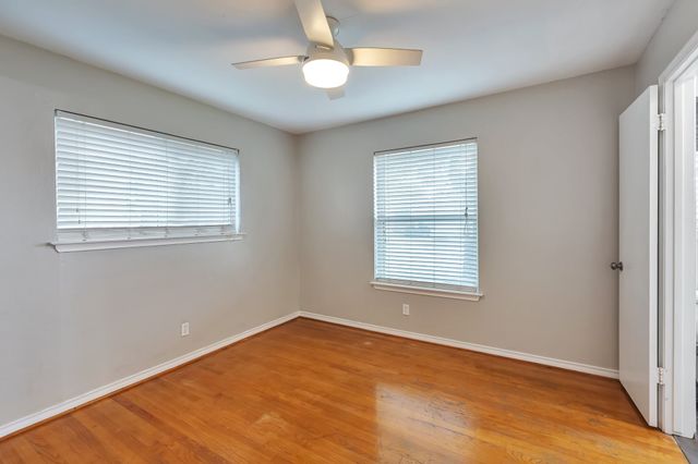 2905 Eric Lane, Farmers Branch, TX 75234