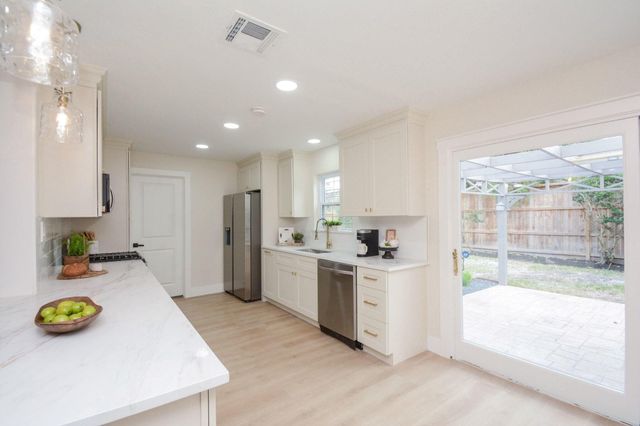 2515 Briarpark Drive, Houston, TX 77042