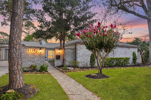 2515 Briarpark Drive, Houston, TX 77042