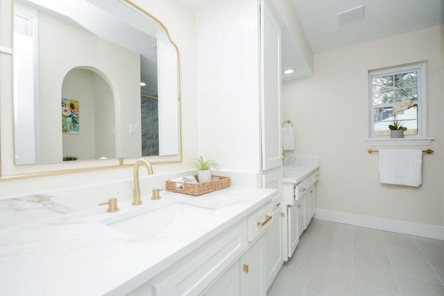 2515 Briarpark Drive, Houston, TX 77042