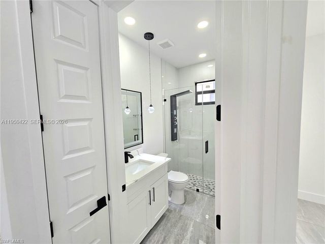 4100 E 14th st, Lehigh Acres, FL 33972