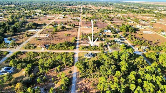 4100 E 14th st, Lehigh Acres, FL 33972