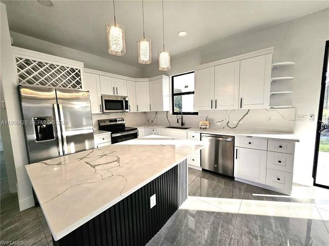 4100 E 14th st, Lehigh Acres, FL 33972