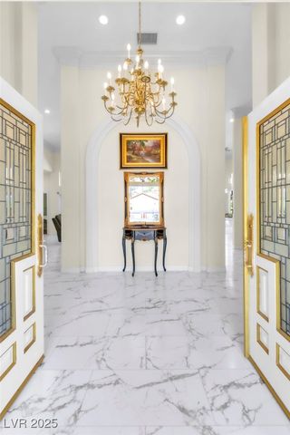 2209 Glenbrook Way, Las Vegas, NV 89117