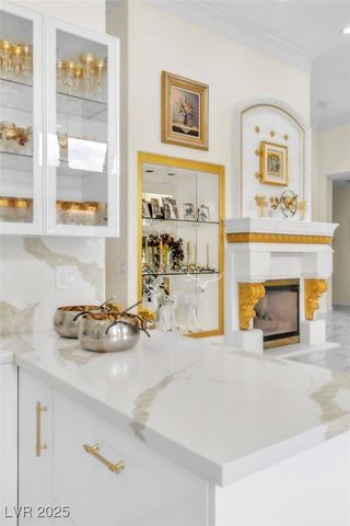 2209 Glenbrook Way, Las Vegas, NV 89117