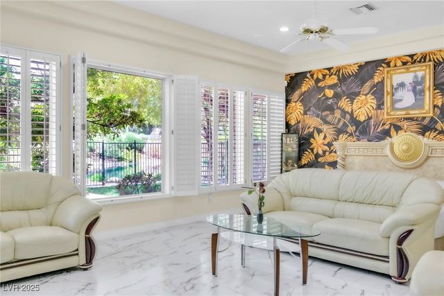 2209 Glenbrook Way, Las Vegas, NV 89117