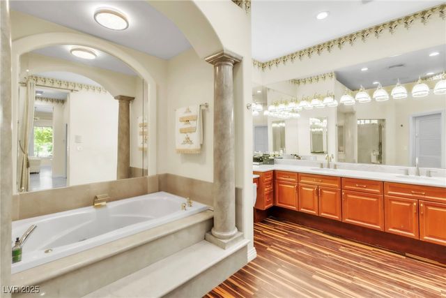 2209 Glenbrook Way, Las Vegas, NV 89117