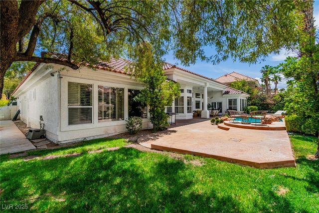 2209 Glenbrook Way, Las Vegas, NV 89117