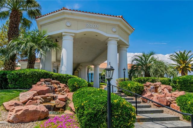 2209 Glenbrook Way, Las Vegas, NV 89117