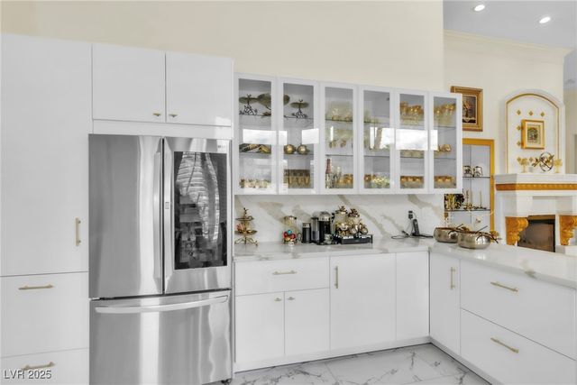 2209 Glenbrook Way, Las Vegas, NV 89117