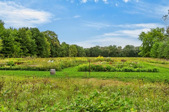 9247 Holden Road, Baroda, MI 49101