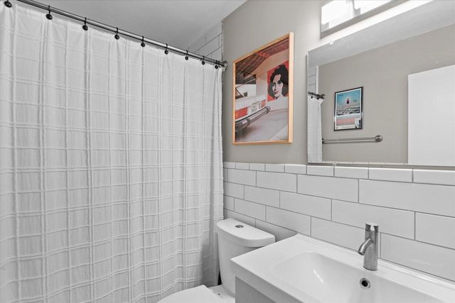 3421 Quincy AVENUE, Milwaukee, WI 53207