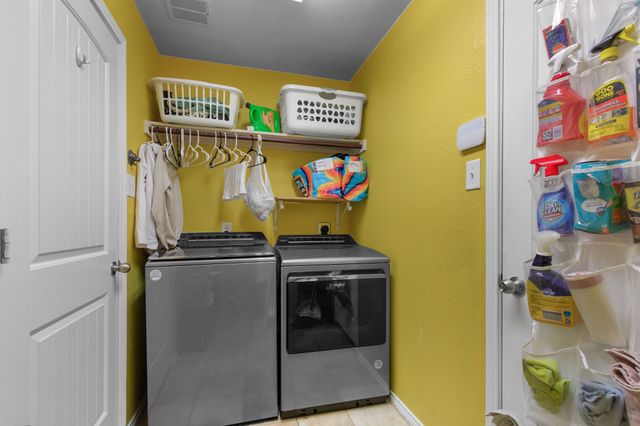 3213 Evening Wind Road, Denton, TX 76208