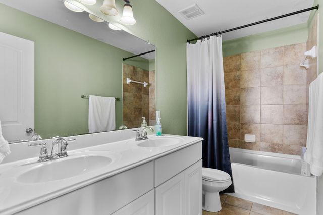 3213 Evening Wind Road, Denton, TX 76208