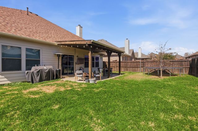 3213 Evening Wind Road, Denton, TX 76208