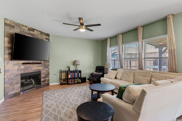 3213 Evening Wind Road, Denton, TX 76208