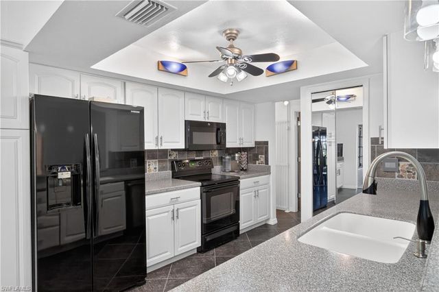 6670 Pangola RD, Fort Myers, FL 33905