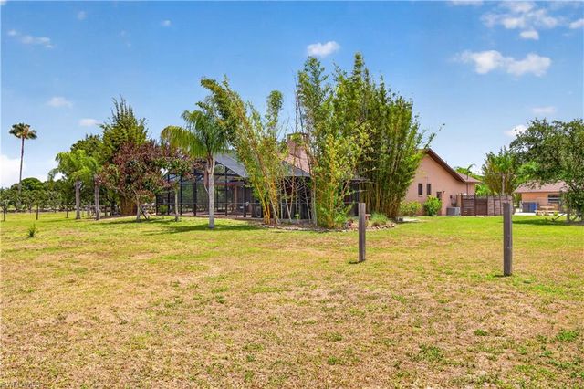 6670 Pangola RD, Fort Myers, FL 33905