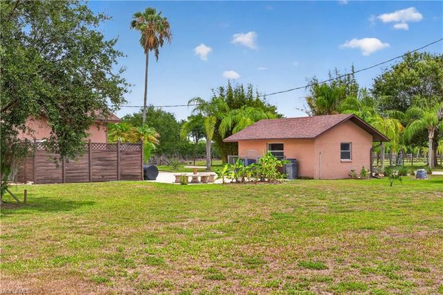 6670 Pangola RD, Fort Myers, FL 33905